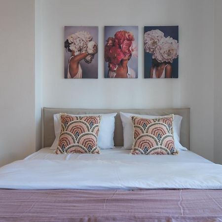 Polyn 1- Bedroom Apartment In ラルナカ エクステリア 写真