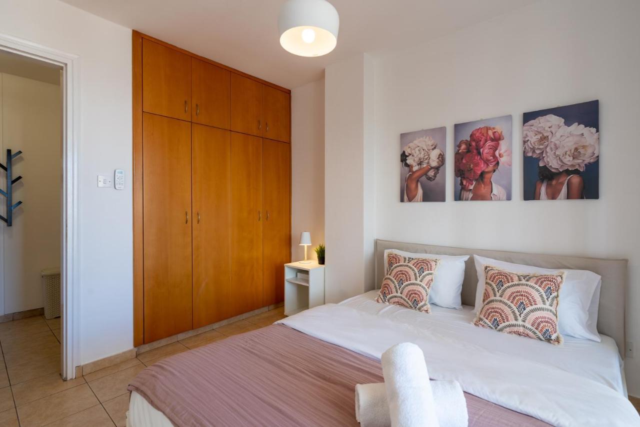 Polyn 1- Bedroom Apartment In ラルナカ エクステリア 写真